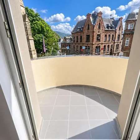 Zum Rheinberg Balcony 아파트