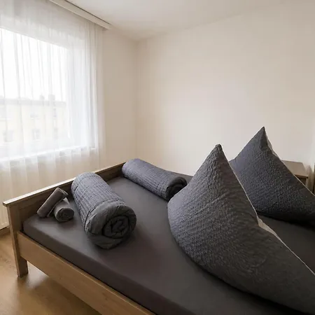 Zum Rheinberg Balcony 아파트 *