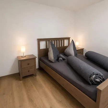 Zum Rheinberg Balcony 아파트 *