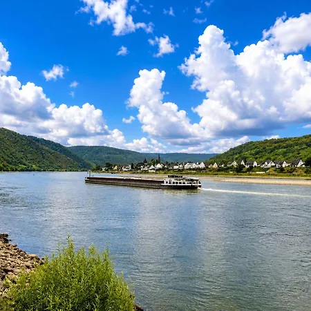 Zum Rheinberg Balcony Braubach